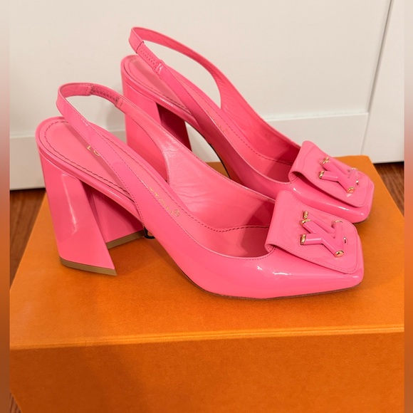 Louis Vuitton Shoes - Louis Vuitton Shake Slingback Pumps